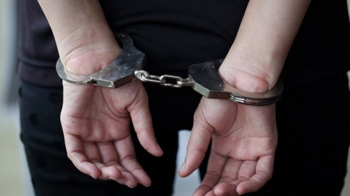 HDP'li 2 belediye başkanı tutuklandı