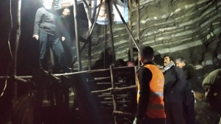 Kömür ocağında göçük: 1 işçi mahsur kaldı
