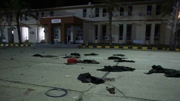 Libya'da askeri okula saldırı