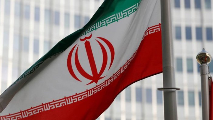 İran Dışişleri Bakanlığı, İngiliz büyükelçiyi bakanlığa çağırdı