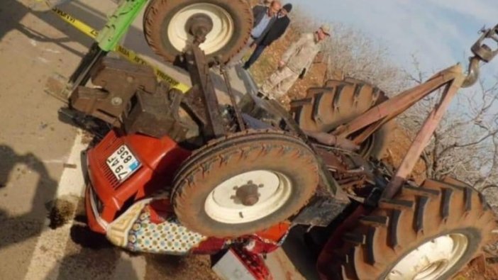 Kilis’te devrilen traktörün altında kalan sürücü öldü