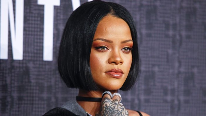Rihanna Suudi milyarderle olan aşkını bitirdi