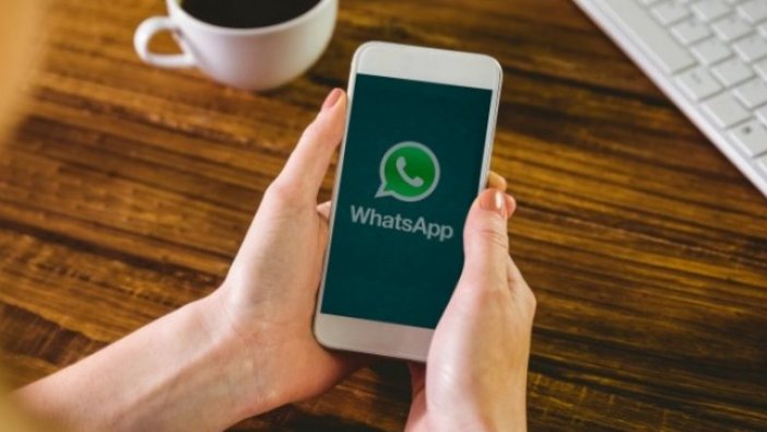 WhatsApp karanlık mod telefonlara nasıl yüklenir ve kullanılır?
