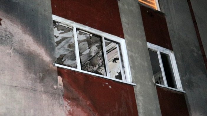 Ankara'da apartmanda yangın: 2'si çocuk, 4 kişi dumandan etkilendi