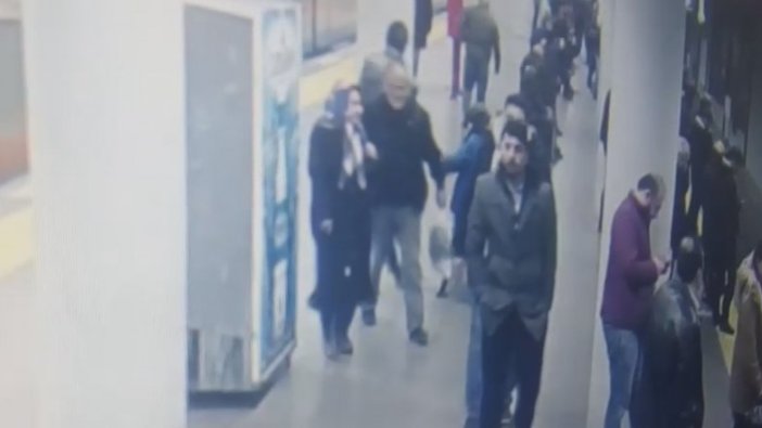 Bayrampaşa'da metro istasyonunda polise saldırı kamerada