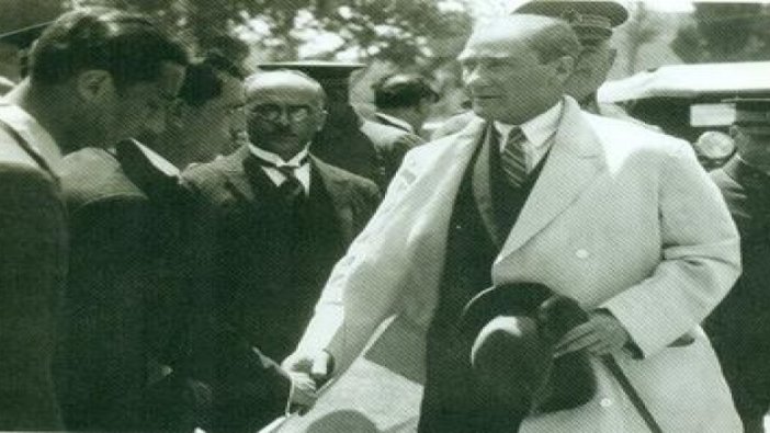 Atatürk'ün manevi hatırasını taşıyan sancak Gaziantep'e kazandırıldı
