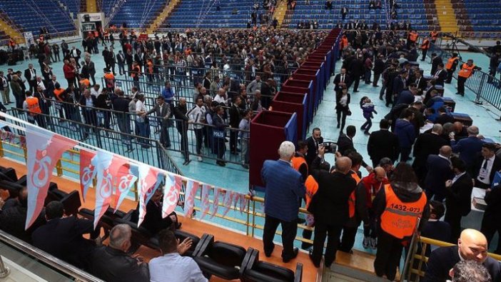Trabzonspor yönetiminde görev dağılımı yapıldı