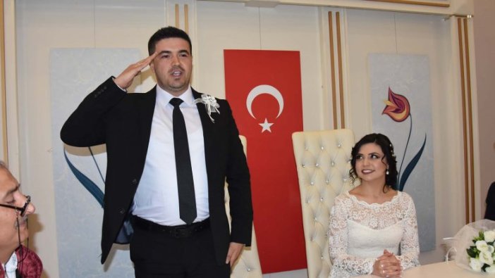 Bursa'da uzman Çavuş, asker selamıyla 'evet' dedi
