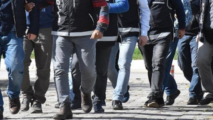 Göçmenlerin arasına karışan FETÖ ve PKK şüphelisi 9 kişi yakalandı
