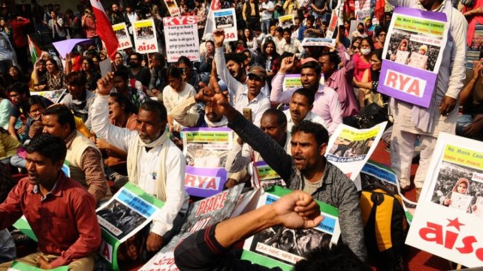 Hindistan'da Ulusal Vatandaşlık Sicili protestoları sürüyor