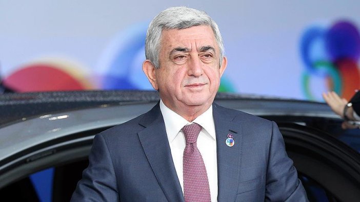 Ermenistan'da Sarkisyan istifa etti