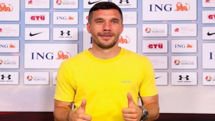 Lukas Podolski gözleme yaptı!