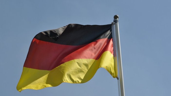 Almanya'da 7 Türk daha korona virüsten hayatını kaybetti