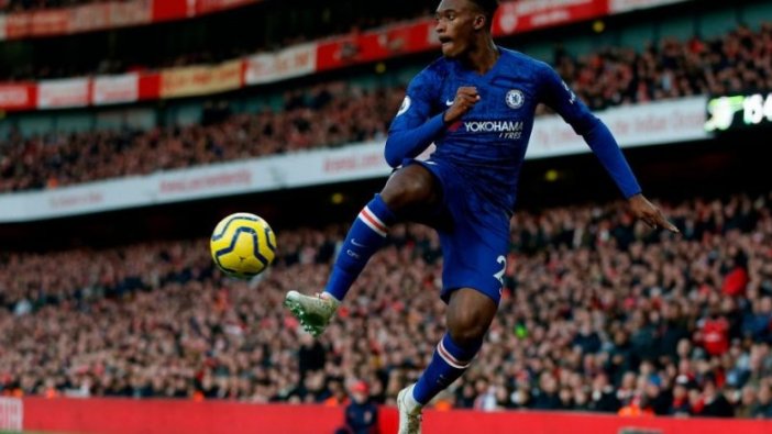 Chelsea, genç futbolcusu Callum-Hodson Odoi'nin corona olduğunu açıkladı