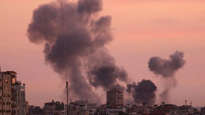 İsrail topçu atışında yaralanan Filistinli şehit oldu