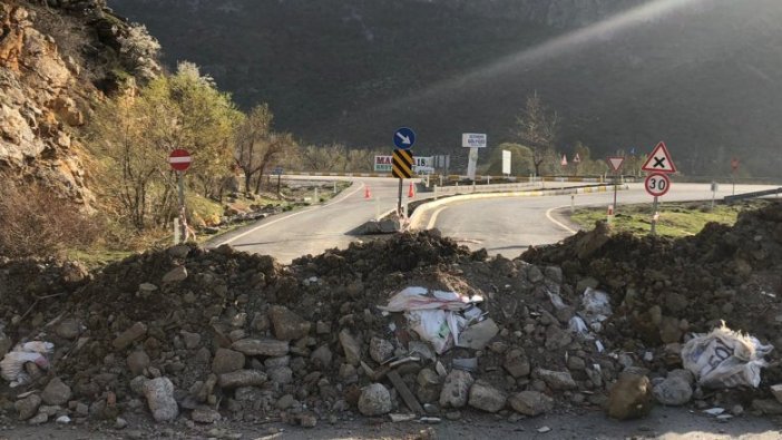 Antalya'ya giden tali yollar böyle kapatıldı