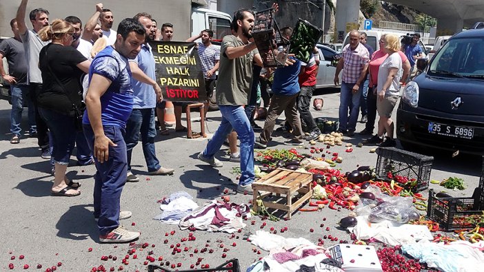 İzmirli pazarcı esnafından belediyeye tepki