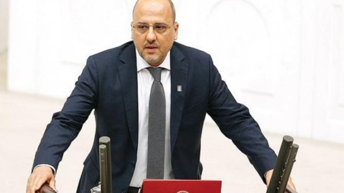 Ahmet Şık HDP'den istifa etti!