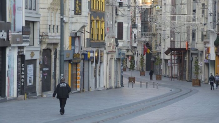 İstanbul Valisi'nden sokağa çıkma yasağıyla ilgili açıklama