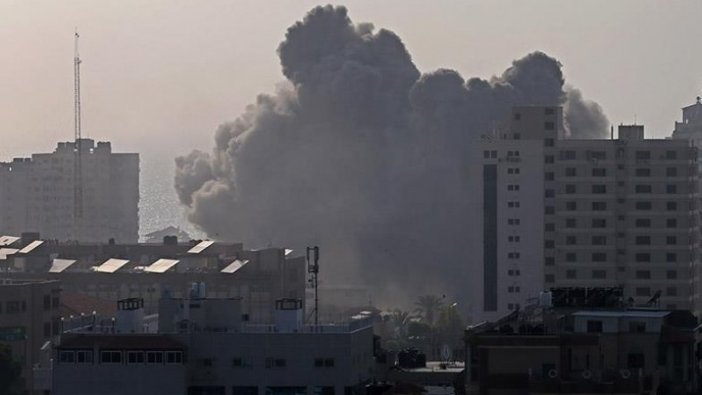 İsrail Gazze'ye 2 hava saldırısı düzenledi