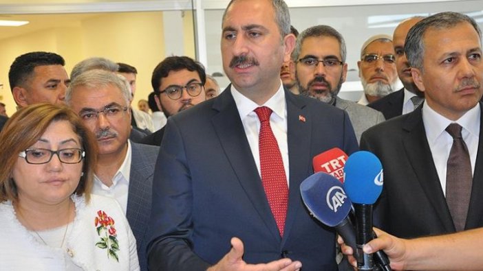Adalet Bakanı Gül’den FETÖ açıklaması