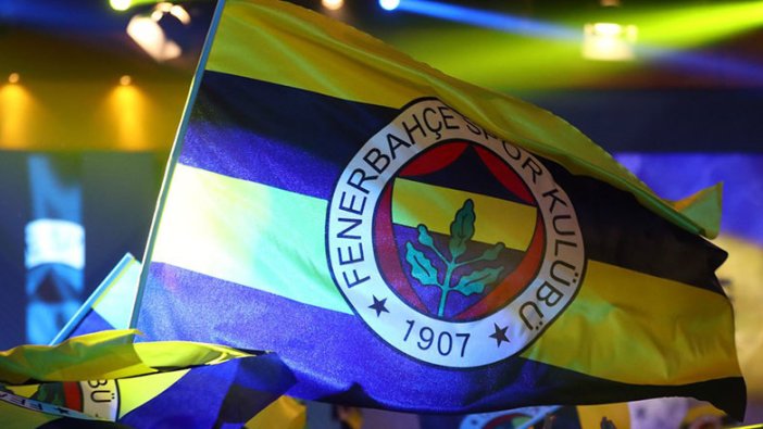 Fenerbahçe Nazım Sangare'yi kadrosuna aldığını duyurdu