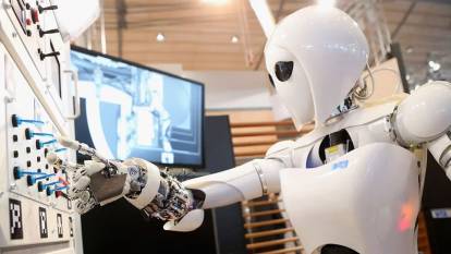 OpenAI'den yürüyüp konuşabilen robotlar için stratejik ortaklık: Akıllı hale gelecekler!