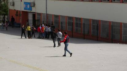 Diyarbakır’da okul temizliği yapan 16 öğrenci zehirlendi