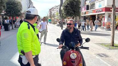 Polisler motosiklet sürücülerine göz açtırmadı