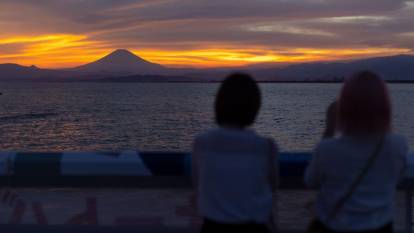 Fuji Dağı’na turist önlemi: Artık bariyer çekilecek