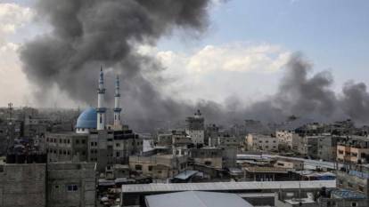 İsrail  Gazze Şeridi’ndeki Refah kentinin doğusuna hava saldırısı başlattı