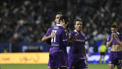 Fiorentina UEFA Avrupa Konferans Ligi'nde üstü üste ikinci kez finale yükseldi