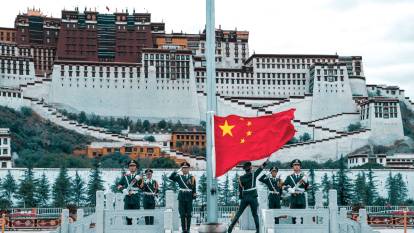 Çin’den ABD savaş gemisinin Tayvan Boğazı’nda gezmesine sert tepki!