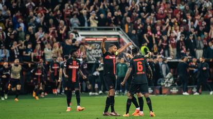 Bayer Leverkusen yenilmezlik rekorunu 50 maça çıkardı