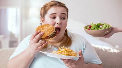 Uzmanı uyardı! Duygusal açlık obeziteye yol açar