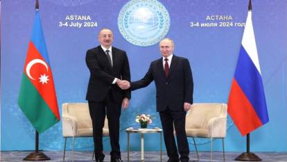 Aliyev ve Putin Astana'da bir araya geldi
