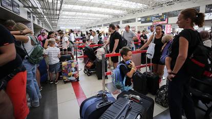 Antalya Havalimanı haziranda 5 milyondan fazla yolcuya hizmet verdi