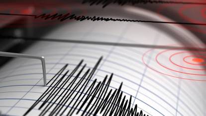 Sivas'ta deprem! Beşik gibi sallandı