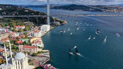 İstanbul Boğazı gemi trafiği çift yönlü askıya alındı