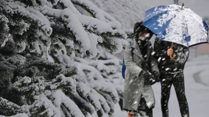 Meteoroloji kar için saat verdi! İstanbul dahil 44 il beyaza bürünecek