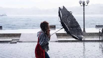 İstanbul'da sıcaklık düşücek: Pek çok kentte kuvvetli yağış uyarısı