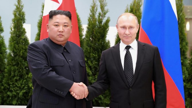 kim-jong-un-putin-reu-1910493.jpg