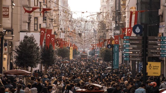 istanbul-toplum-68jq-cover.jpg