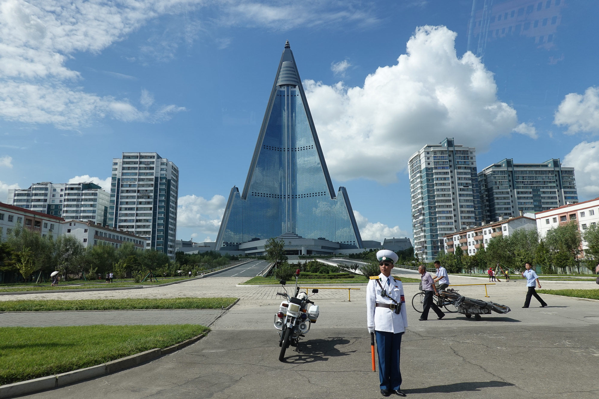 ryugyong-hotel-traffic-officer-pyongyang.jpg