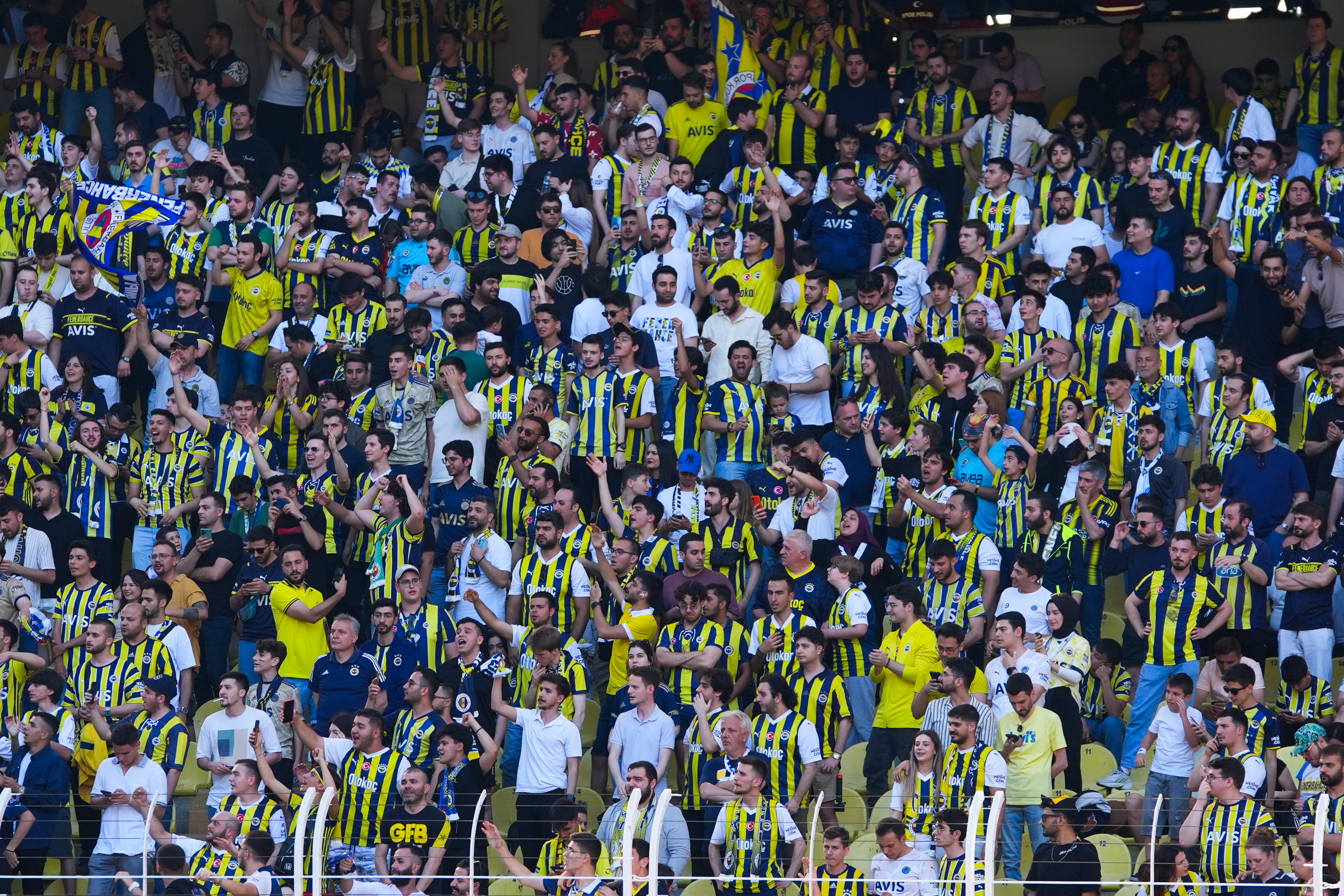 aa-20240602-34758907-34758903-signing-ceremony-of-jose-mourinho-with-fenerbahce.jpg